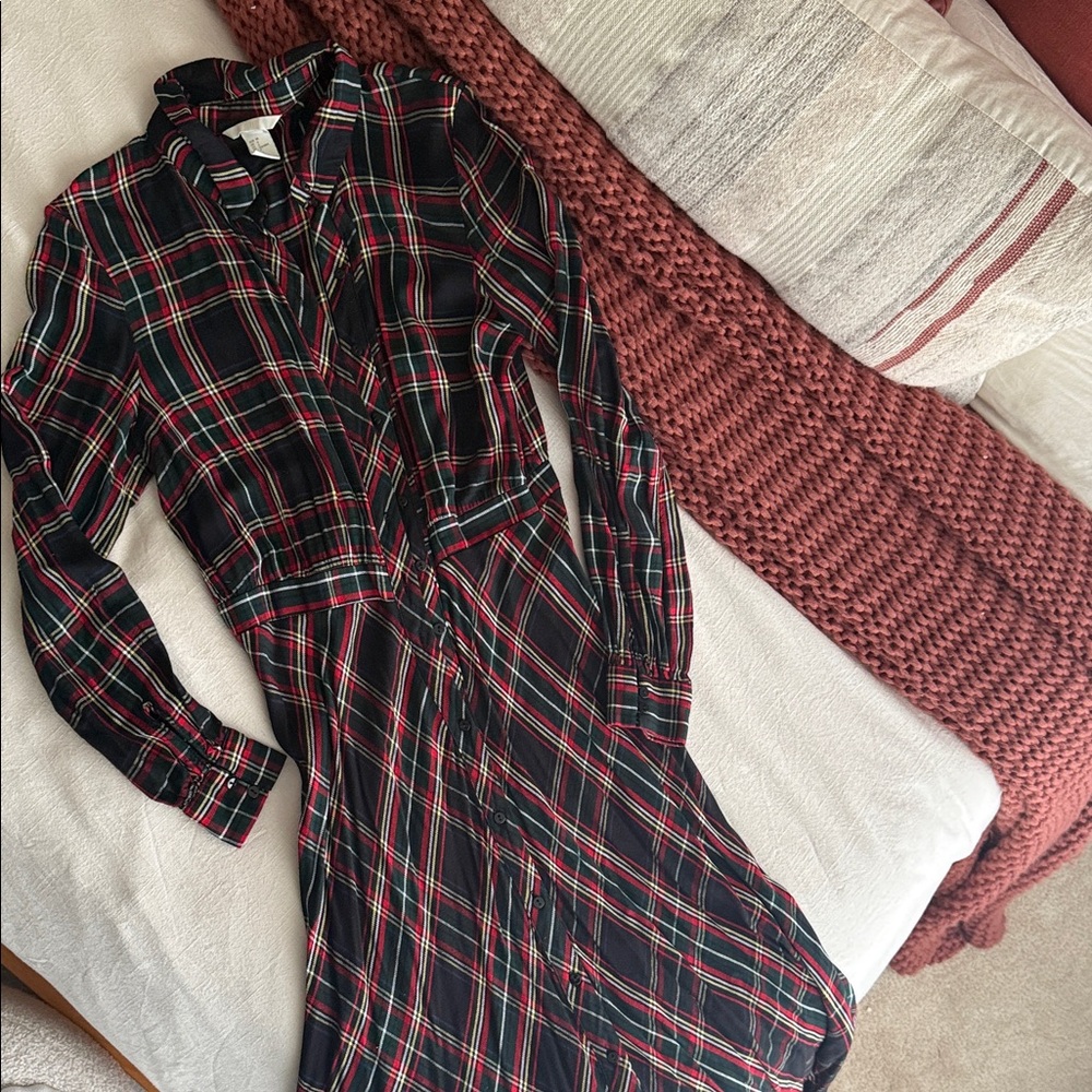 H&M Plaid Long Sleeve Dress
